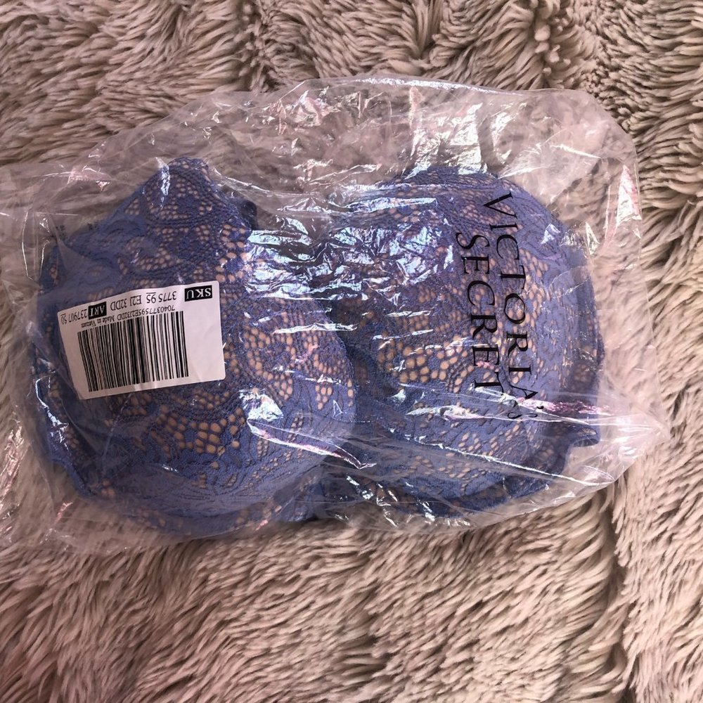 Gorgous Blue lace bra with corseting detail - Picture 8 of 9